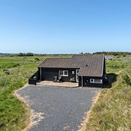 Holiday home Welma - 500m From The Sea In Nw Jutland By Interhome *